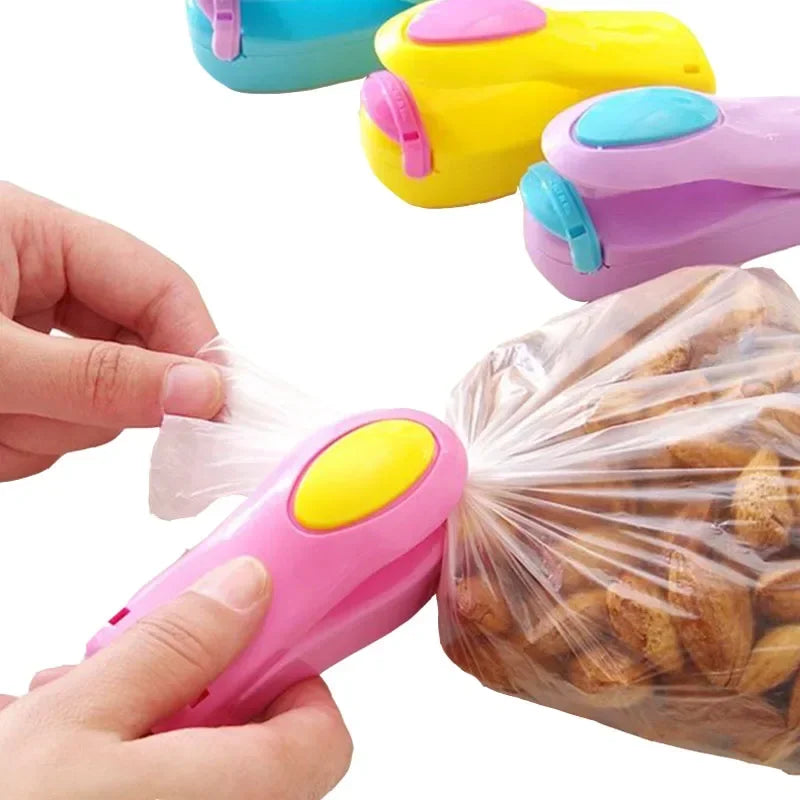 Practical Mini Sealing Machine Kitchen Tools Portable Food Clip Heat Sealing